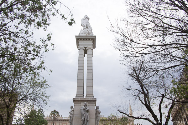 Памятник Непорочному Зачатию Севилья